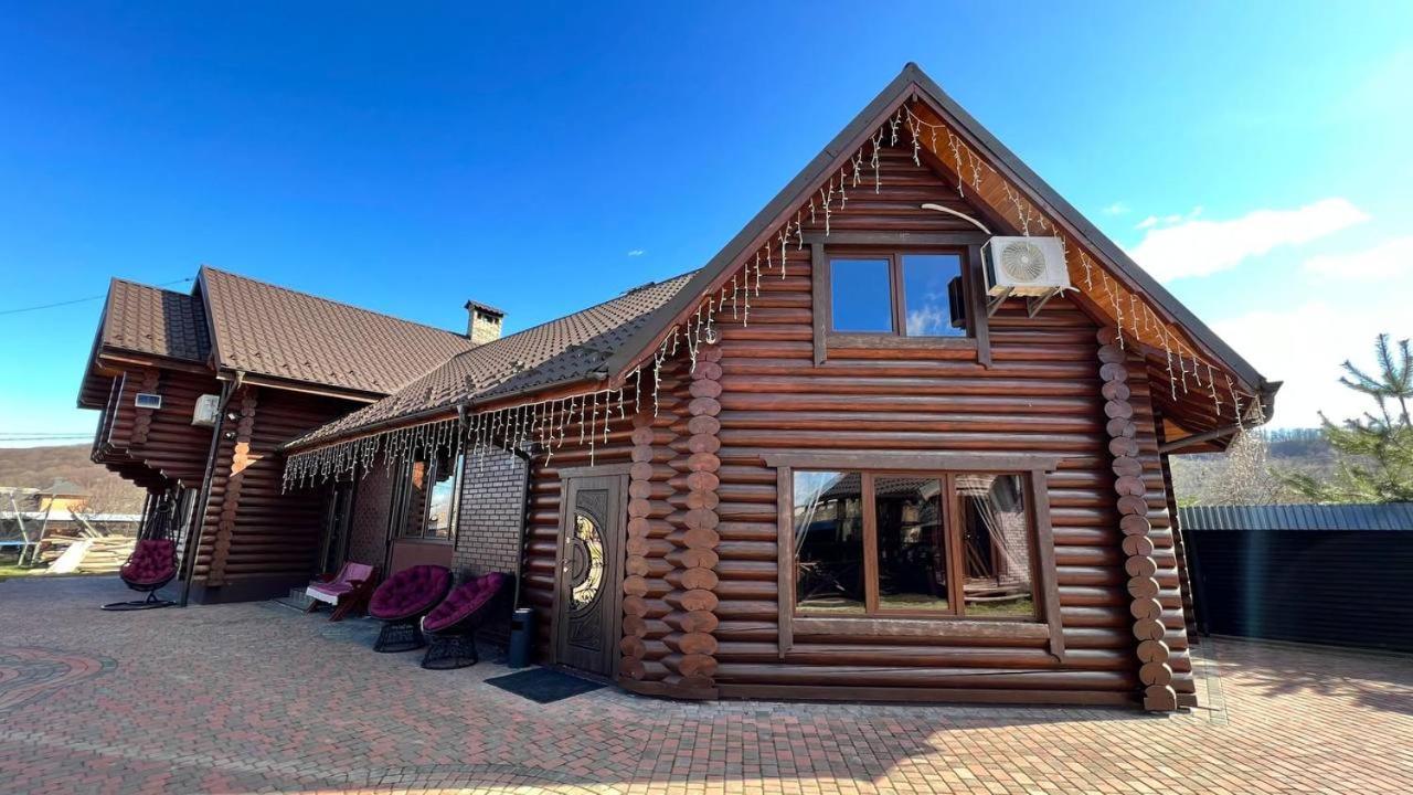 Villa На Ставку Vyzhnytsya Exterior foto