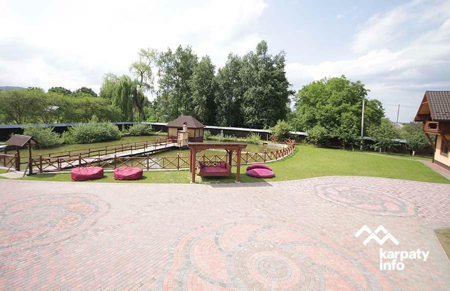 Villa На Ставку Vyzhnytsya Exterior foto